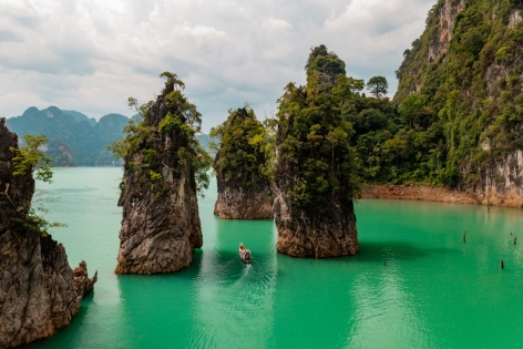 SZLAKIEM TAJSKICH SKARBÓW