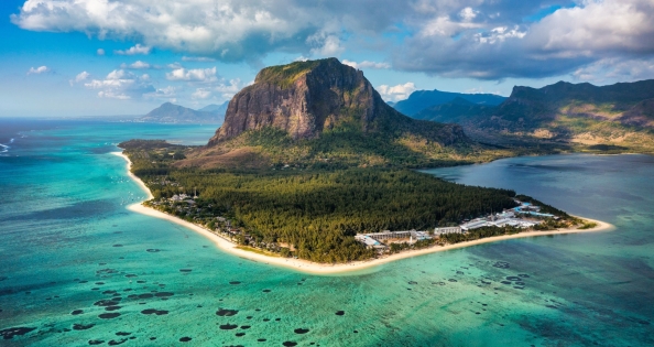 PODRÓŻ DLA DWOJGA: MAURITIUS PRZYGODOWO 